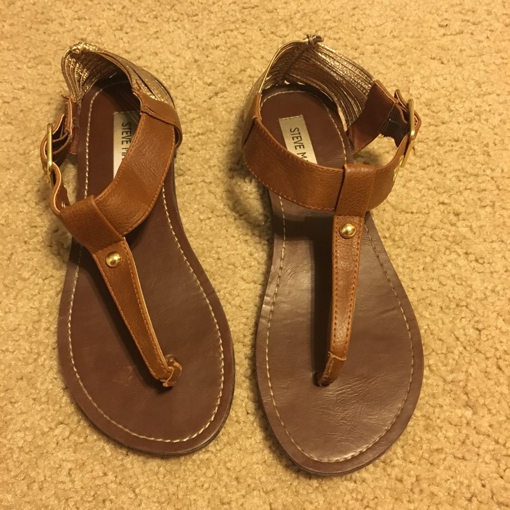 Steve Madden flats.